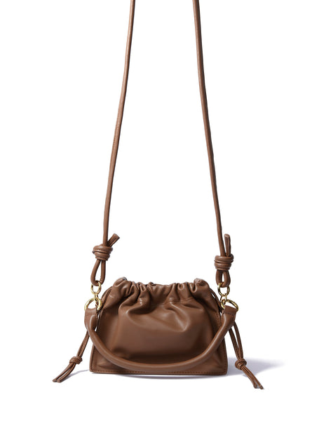 Riley Bag in Smooth Leather, Caramel